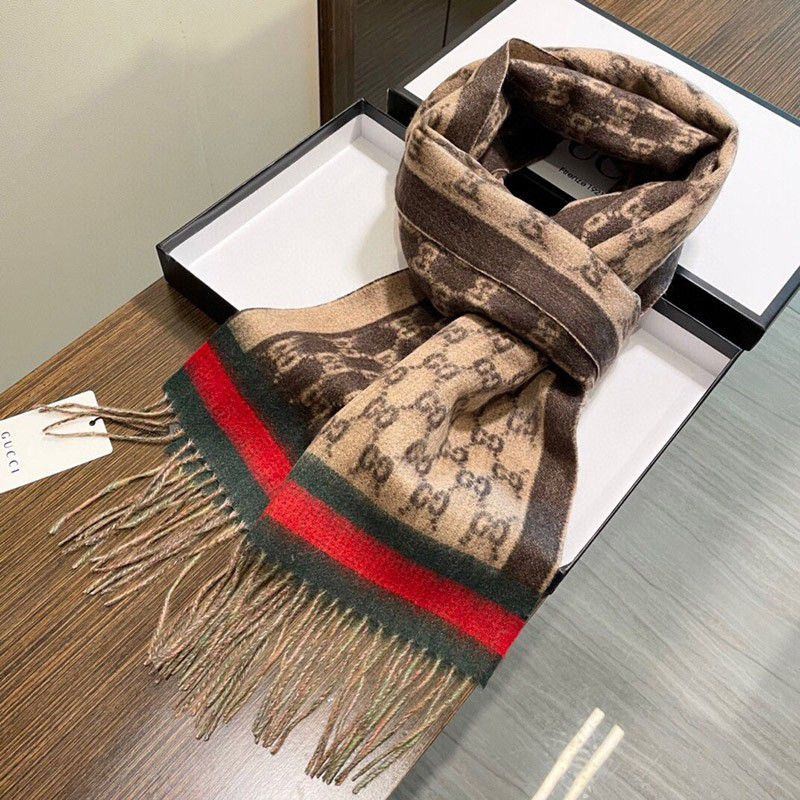可愛い グッチ 男女OK!GGマーク 偽物 ストライプ ウールマフラー guf78761通販