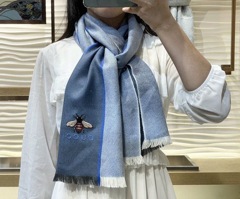 完売必至 グッチ 蜂 ストライプ コピー カシミヤマフラー gui15948代引きを販売