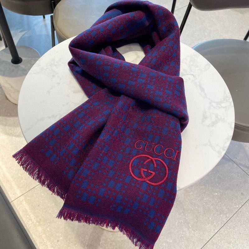 定番 グッチ グラフィックカシミヤスカーフ 偽物 gul58233N級品