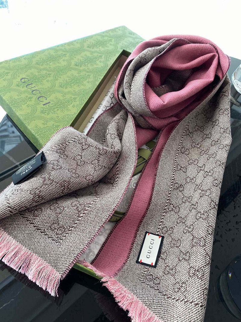 《大人気》グッチ GGジャカード ウール スカーフ gur86662代引きを販売