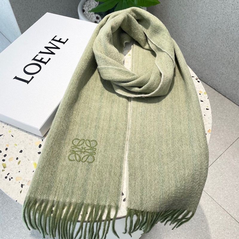 21-22AWロエベ カシミヤ マフラー 偽物 loa67137最高級