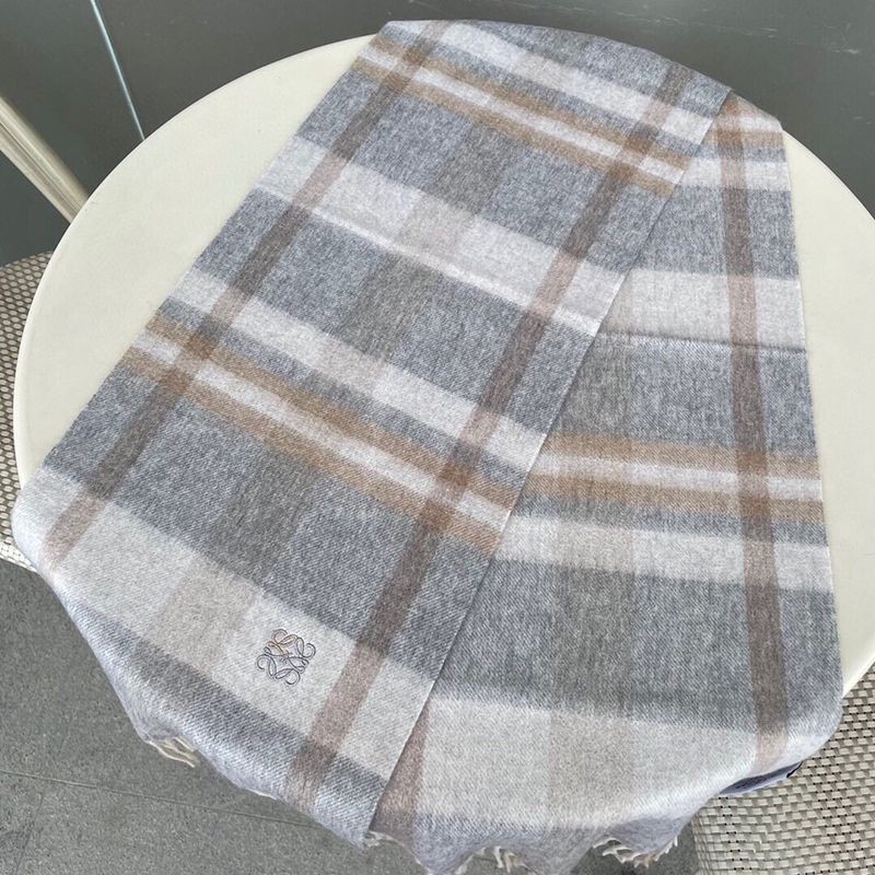 入手困難ロエベ ストライプ スカーフ 偽物(カシミヤ) lob97671N級品