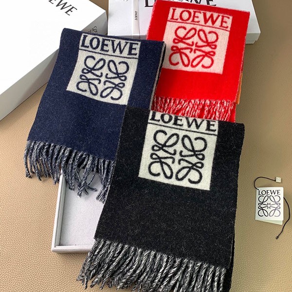 稀少 ロエベ アナグラム マフラー 偽物 (ウール&カシミヤ) loc79792代引きを販売