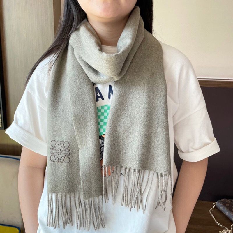 21-22AWロエベ カシミヤ マフラー スーパーコピー log37085代引きを販売