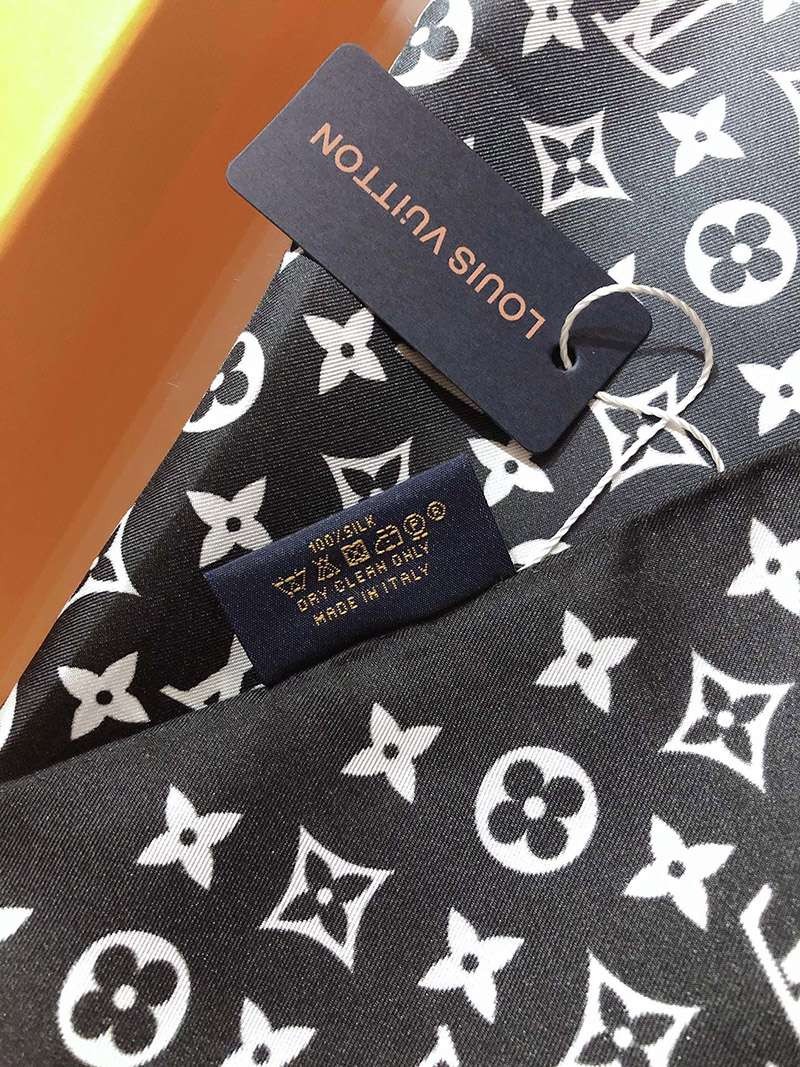 ルイヴィトン★ストール★ショール・モノグラム偽物 vuh60077N級品