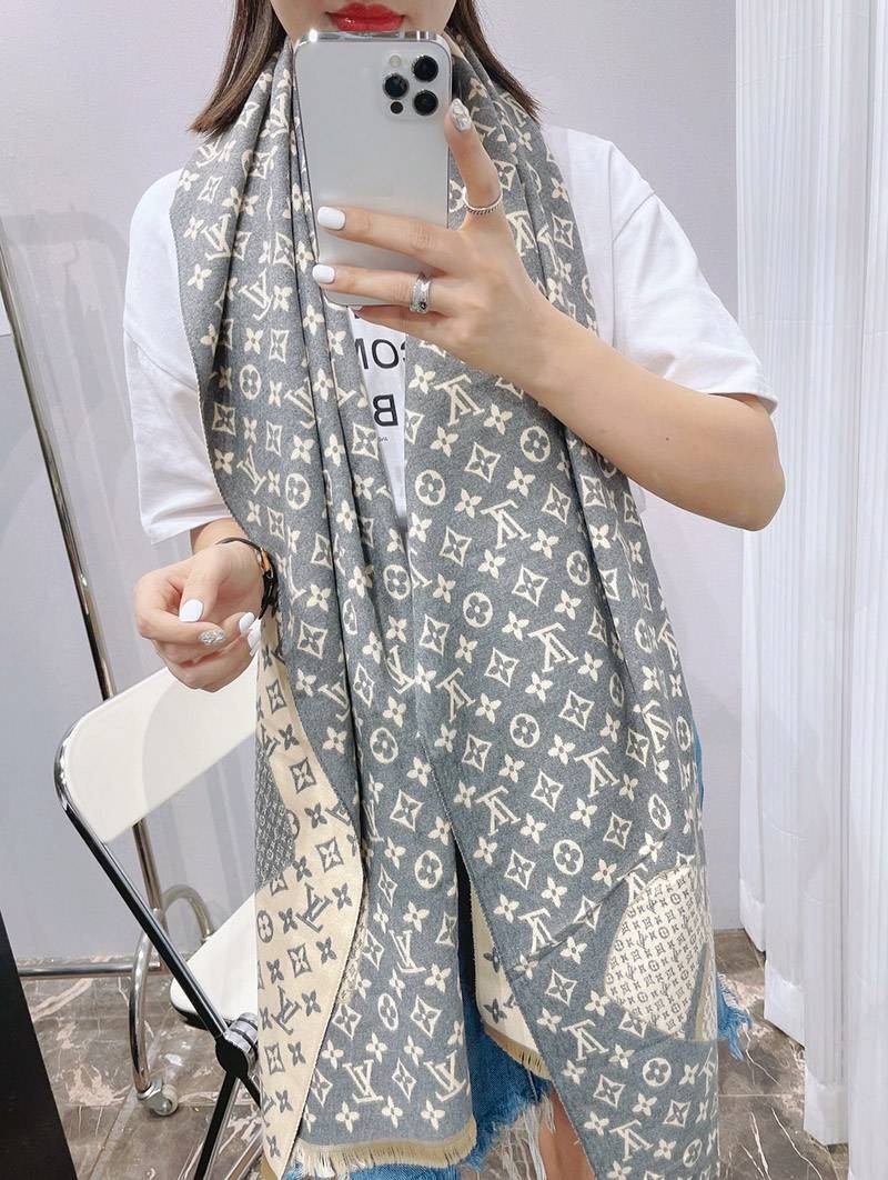 ☆超人気☆ルイヴィトン カシミヤ・シルクマフラー コピー vul71289激安送料無料