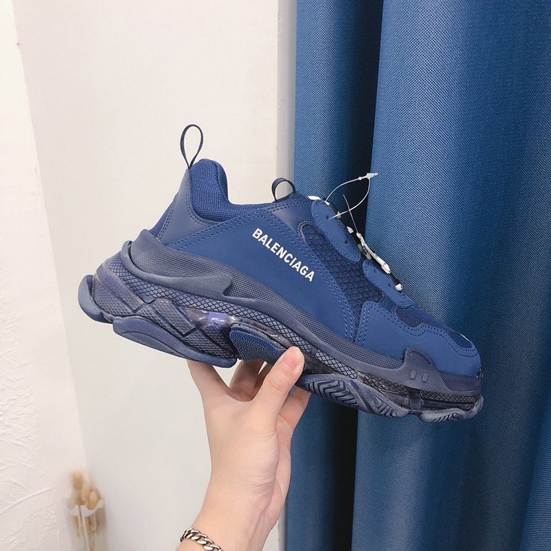 ☆人気☆バレンシアガ スニーカー コピー シューズ 靴 Triple S トリプルソール 533882W09OM1000