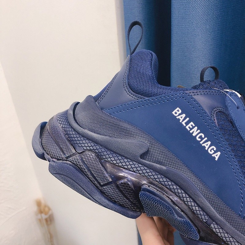 ☆人気☆バレンシアガ スニーカー コピー シューズ 靴 Triple S トリプルソール 533882W09OM1000通販