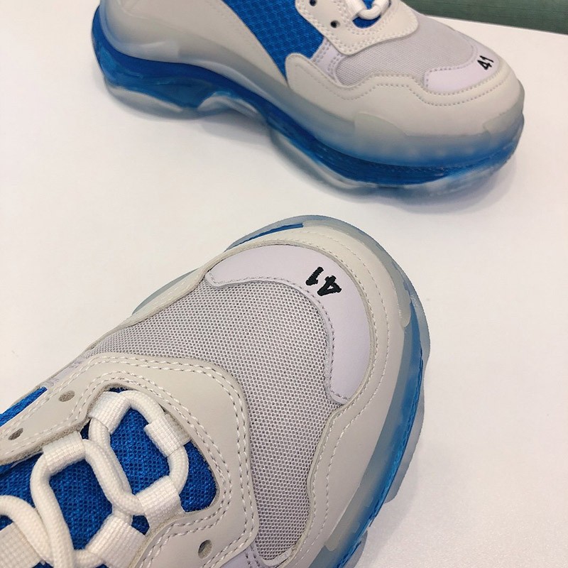 国内即発 バレンシアガ スニーカー コピー TRIPLE S トリプルS コピー メンズ 541624W09ON代引きを販売