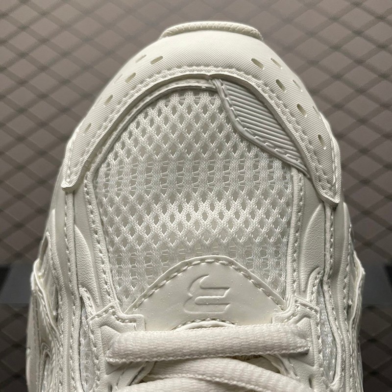 定番 [バレンシアガ Xパンダースニーカー 偽物]SNEAKERS X-PANDER★ 653870W2RA1212N級品