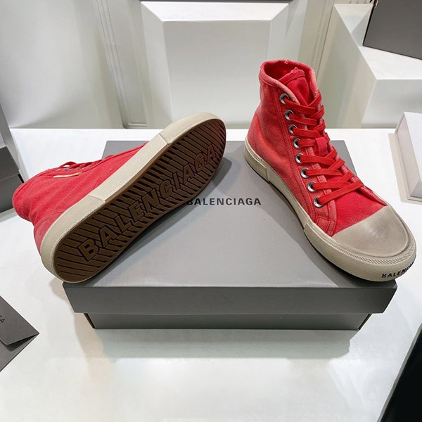 目を惹くカラーバレンシアガ 偽物 PARIS HIGH TOP スニーカー レッド bap22382品質保証