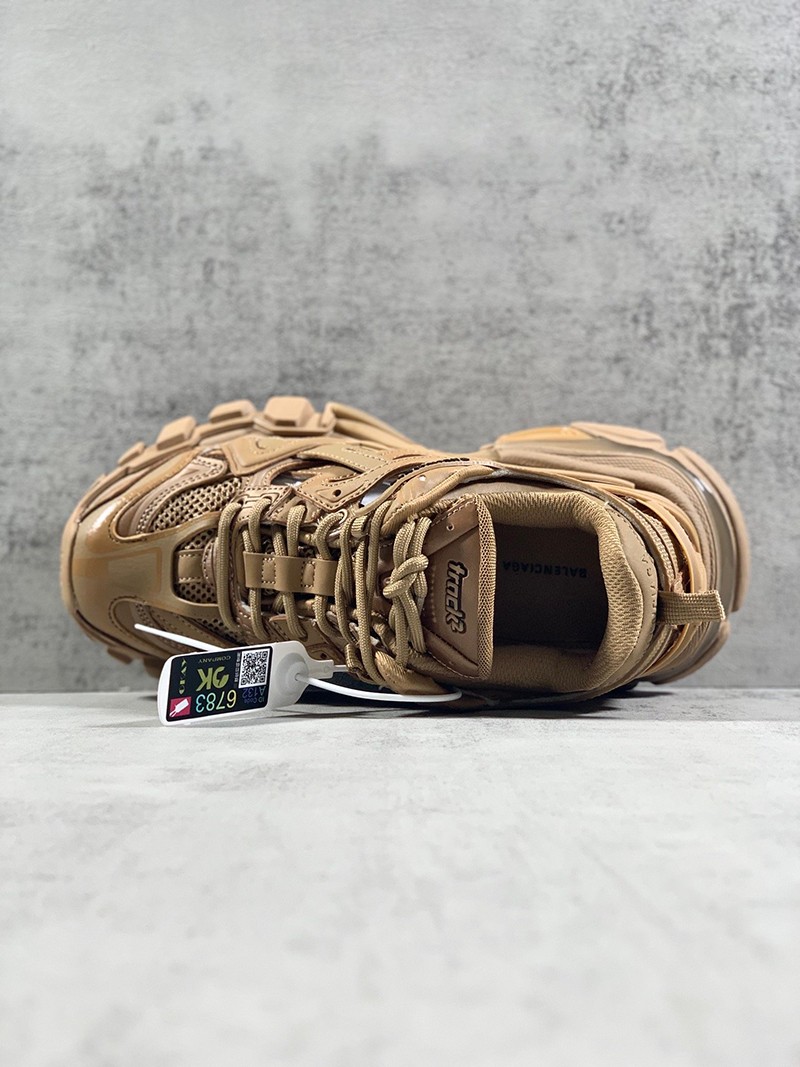 21-22AW バレンシアガ トラック 偽物 2.0 メッシュ スニーカー bat21141最高級