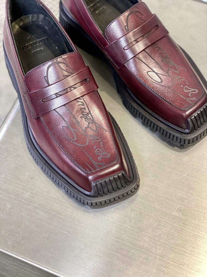 定番 ベルルッティ★CLASSIC★ ヴェネチアレザー スーパーコピー bem85104N級品