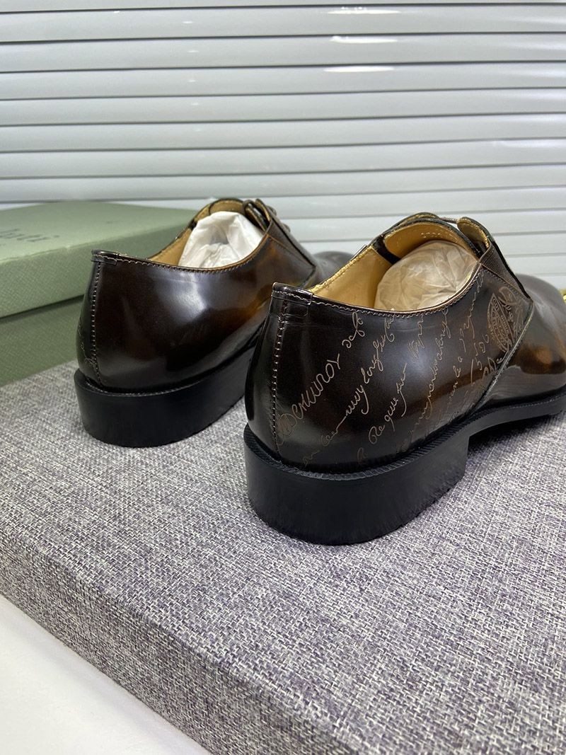 ギフトに最適♪ ベルルッティスーパーコピー  パティーヌ 靴 コピー bey63569代引きを販売