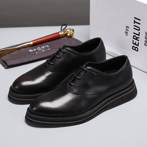 激レア確定！ベルルッティ 偽物 メンズ ビジネスシューズ bey82570代引きを販売