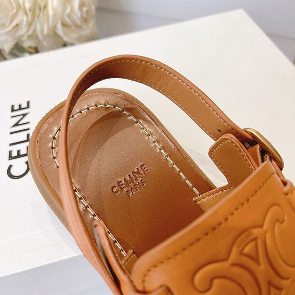 日本未入荷【セリーヌ 偽物】CLEA TRIOMPHE クレア トリオンフサンダル 345623023C04LU品質保証