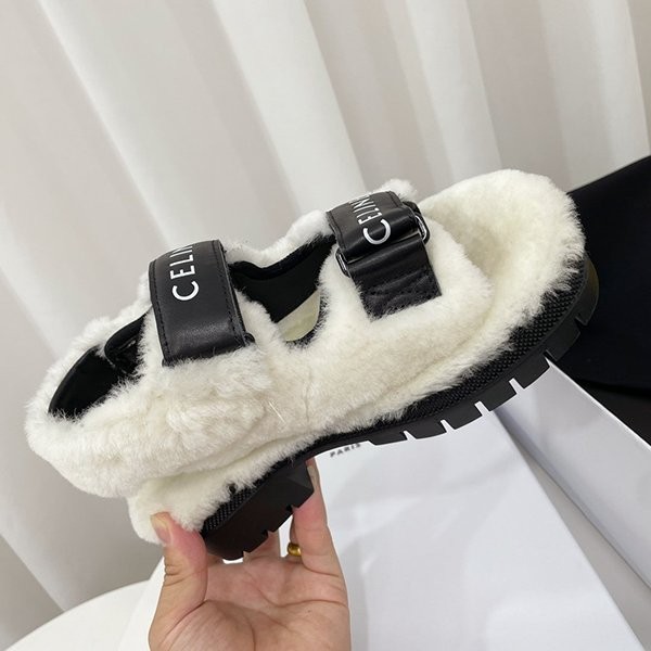 注目度抜群！セリーヌ もこもこ サンダル コピー Ceo62669N級品
