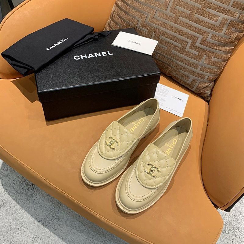 関税なし*大人気*シャネル CCターンロック ローファー 偽物 she16939品質保証