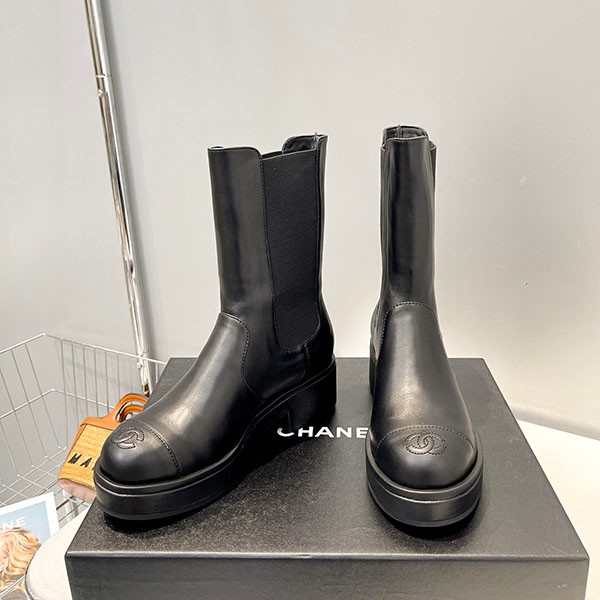 世界中で大人気♪シャネル ミッドブーツ 偽物 shf79078高い品質