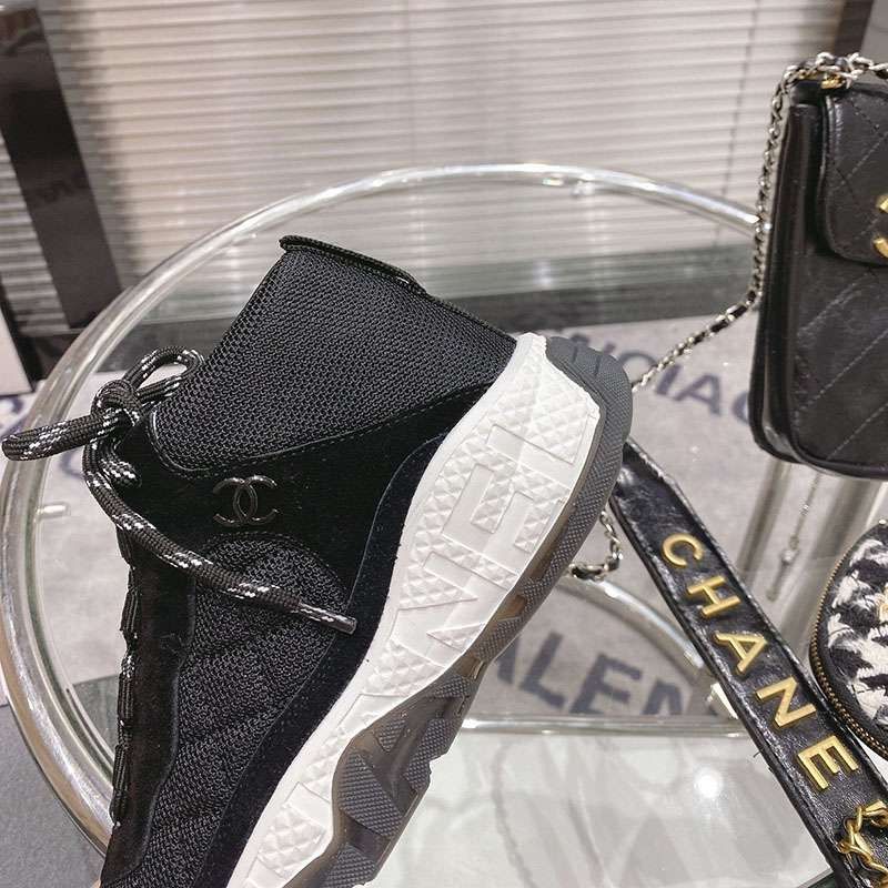 希少色シャネル メッシュ ハイトップスニーカー 偽物 shg77254代引きを販売
