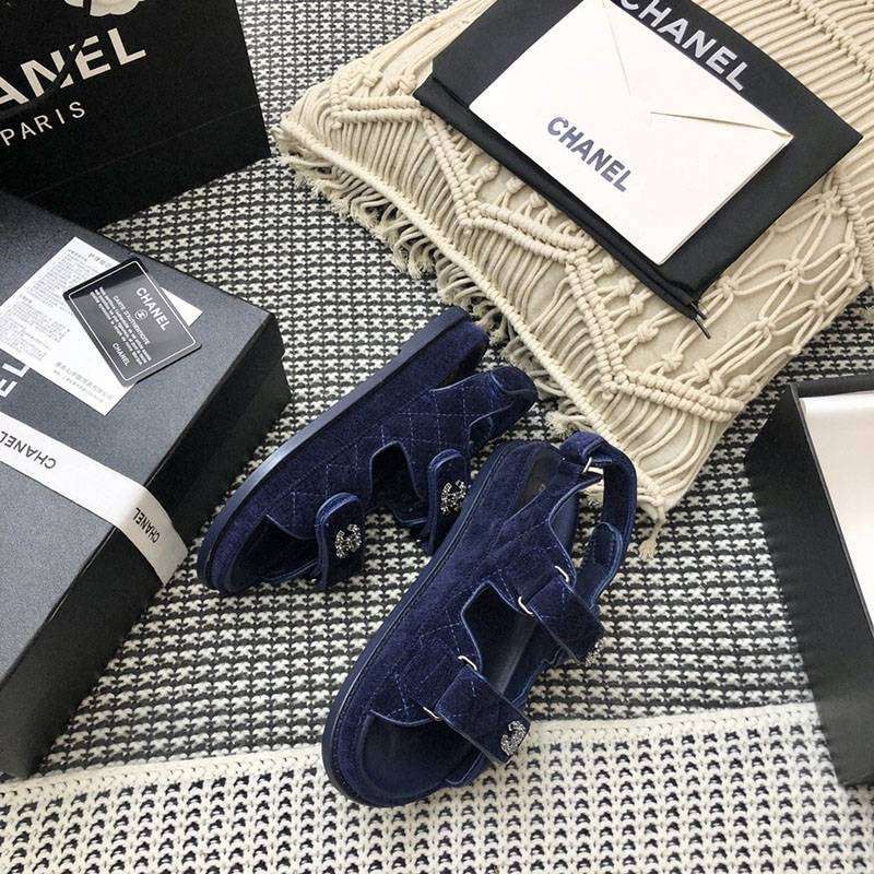 定番シャネル ニット サンダル スーパーコピー shk31857代引きを販売