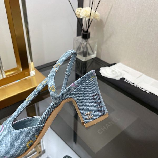 美脚が際立つ♡シャネル  超レア  シャネル パンプス スーパーコピー shr96017人気