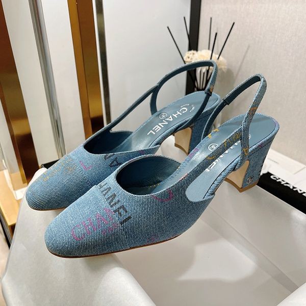 美脚が際立つ♡シャネル  超レア  シャネル パンプス スーパーコピー shr96017代引きを販売