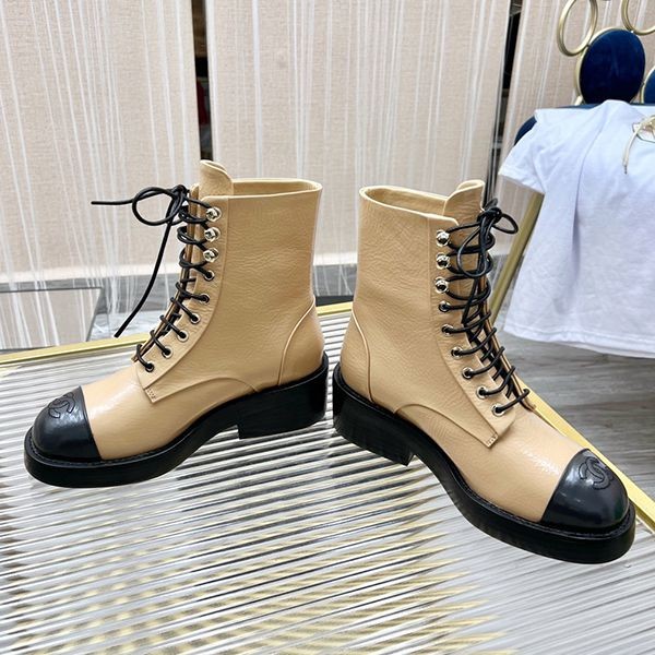 最新でオシャレシャネル レースアップ レザーアンクルブーツ 偽物 sht20555通販