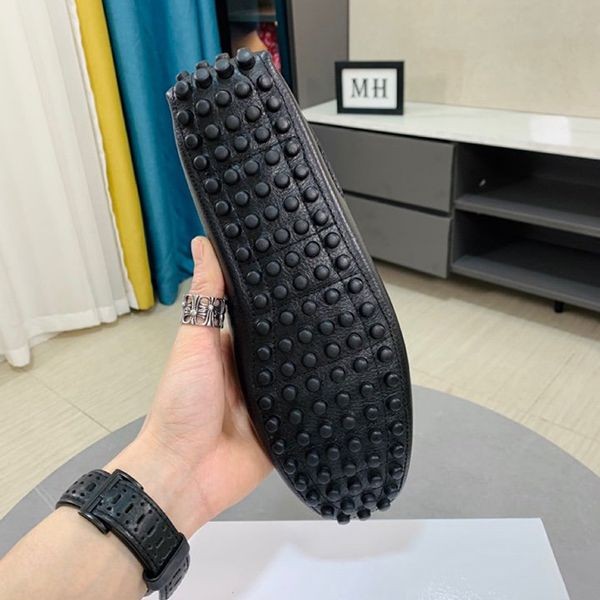 人気No1ディオール 偽物 CDロゴ レザーモカシン メンズローファー 3LO114YJK969通販