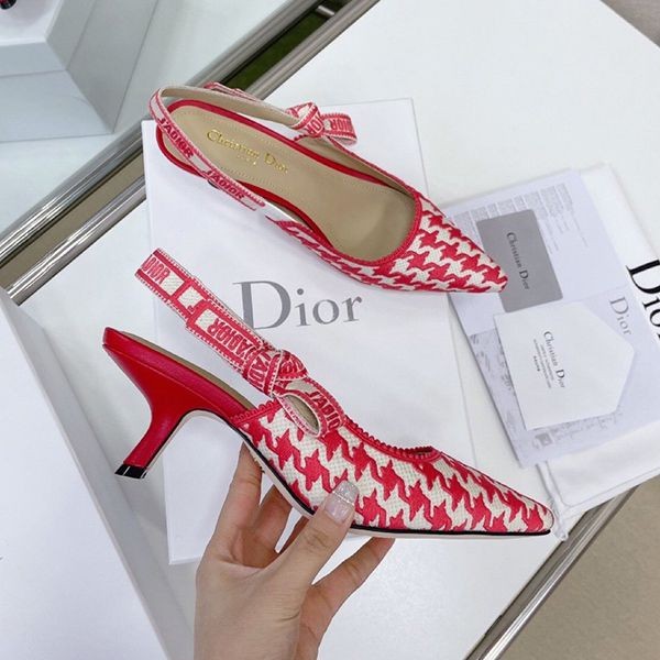 可愛いディオール 偽物 スリングバックパンプス テクニカルファブリック den84378人気