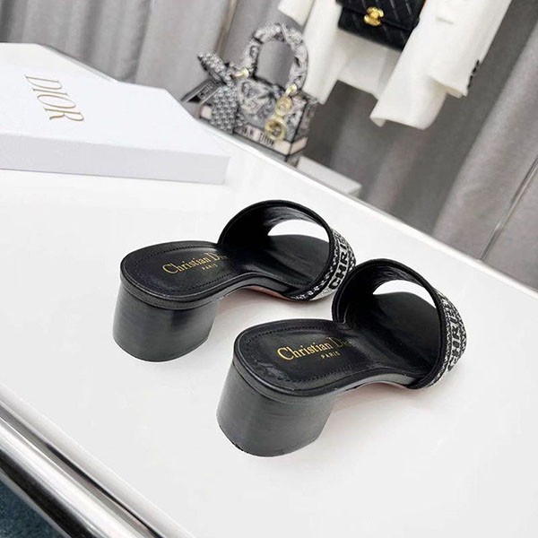 ☆超人気☆ディオール お洒落な コピー ☆ヒールスリッパ☆ サンダル モダン 4㎝ dey67755N級品