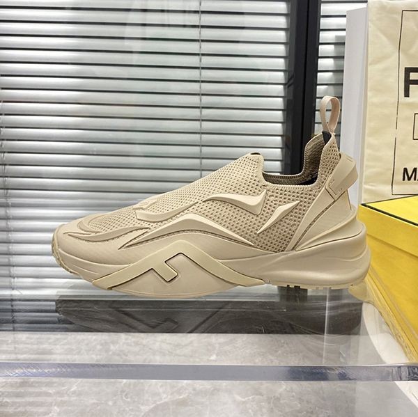 フェンディ フロー ランニングスニーカー スーパーコピーN級品 feb21618高い品質