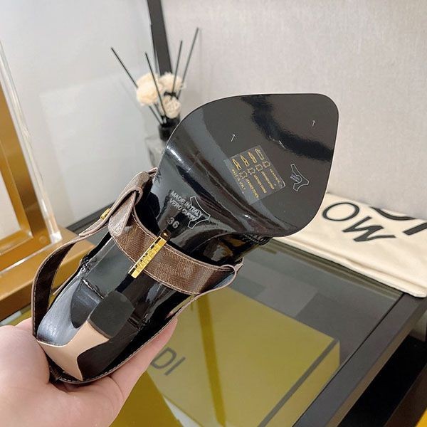 フェンディ ネオプレンFFストラップブーツ fej18532品質保証