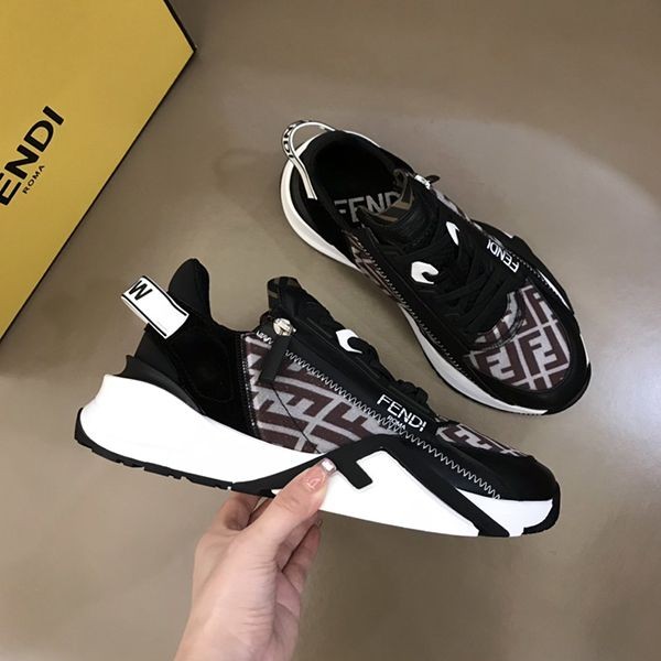 【入手困難】フェンディ スニーカー 激安 フローロートップ fer44529高い品質