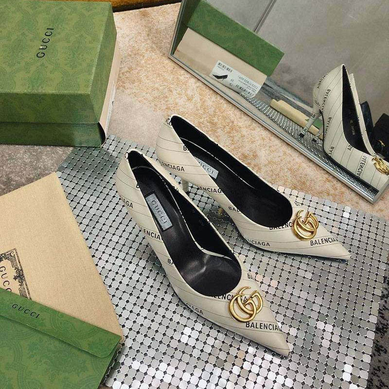 累積売上総額第１位！グッチxバレンシアガ 偽物 コラボ ナイフ パンプス gua01662N級品