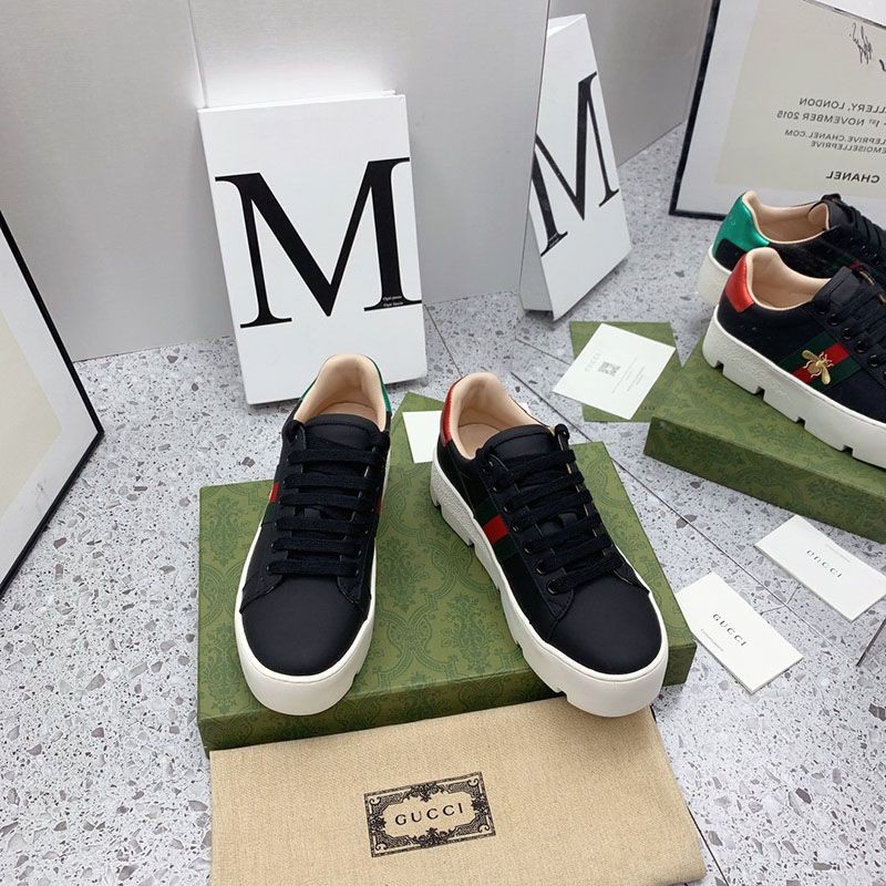 入手困難 グッチ〔エース〕ウィメンズ エンブロイダリー付き プラットフォーム スニーカーコピー gum91788激安送料無料