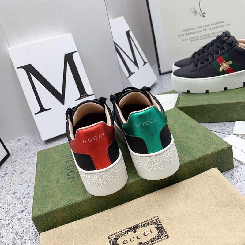 入手困難 グッチ〔エース〕ウィメンズ エンブロイダリー付き プラットフォーム スニーカーコピー gum91788N級品