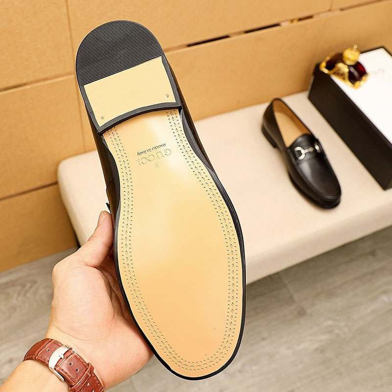 人気No1 グッチ〔ヨルダーン〕 レザー ホースビットコピー ローファー gus25484N級品