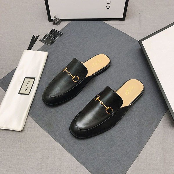 【日本未発売】グッチ プリンスタウン レザー スリッパ コピー guu28404代引きを販売