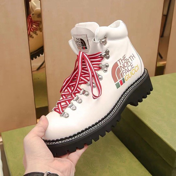 大人気!グッチ ノースフェイス メンズ ショートブーツ コピー guu41161