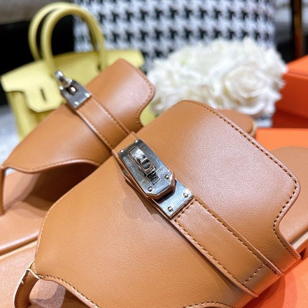 ★日本!!人気！エルメス コピー サンダル 《アンピール》 3色 erl18259代引きを販売