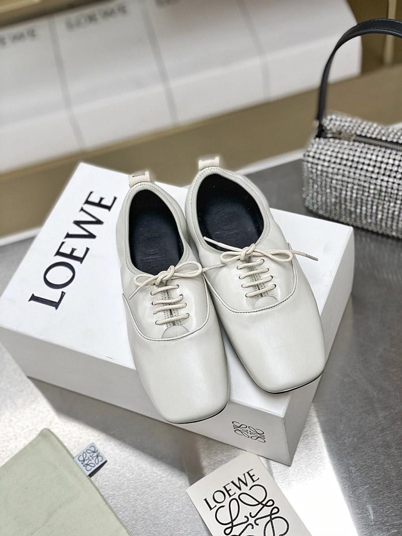 新作限定 ロエベ ソフトダービー スーパーコピー Soft Derby lof04594通販