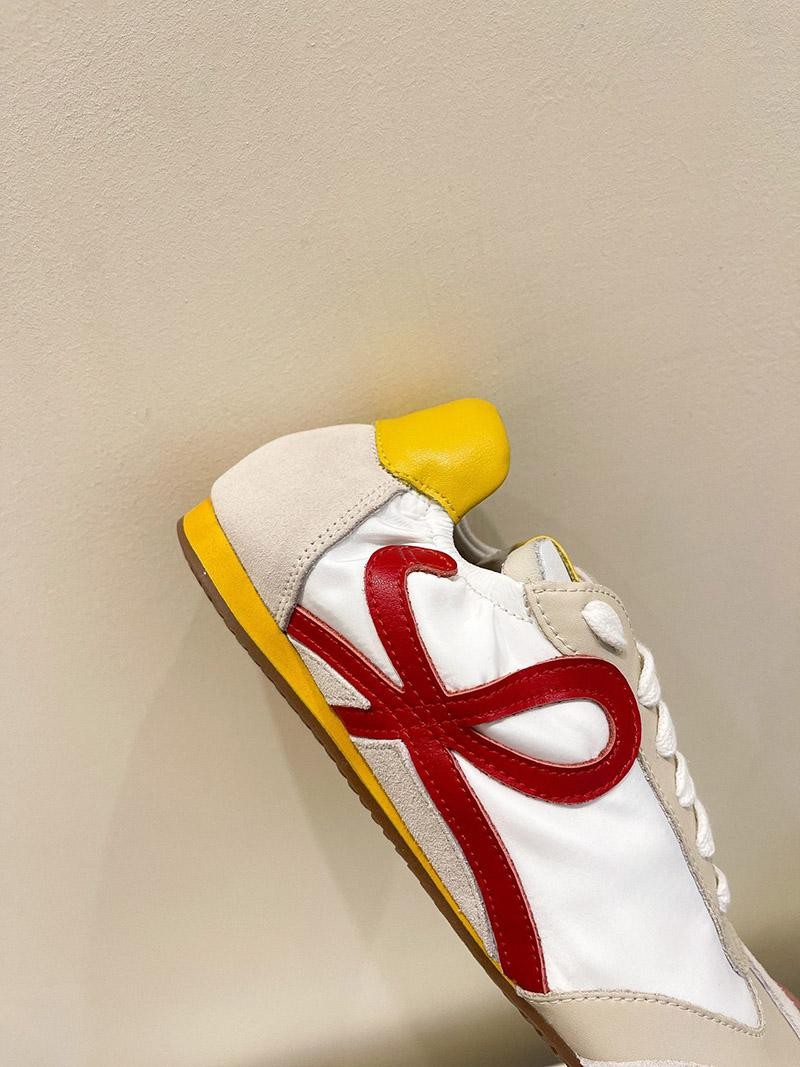 目を惹くカラー ロエベ フロー ランナー スニーカー コピー ユニセックス lor83264最高級