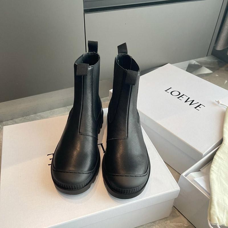新作 お洒落に♪ ロエベ ブーツ コピー CHELSEA BOOT カーフ サイドゴアブーツ lou35699通販