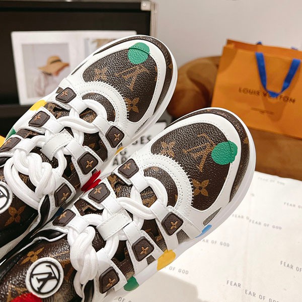 【ルイヴィトン×草間彌生 コピー】LV アークライト・ライン スニーカー 1AB9RC人気