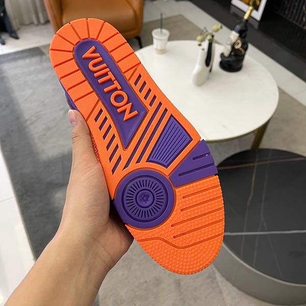 ルイヴィトン LV トレイナー・ライン スニーカー コピー vuf43973N級品