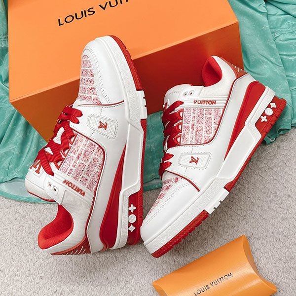 おすすめルイヴィトン スーパーコピー スニーカー LV トレーナー vum68679高い品質