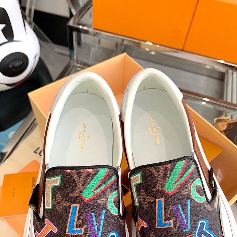 目を惹くカラー ルイヴィトン スニーカー 偽物☆LV x NBA コラボ☆LVオリ・ライン vup99810代引きを販売
