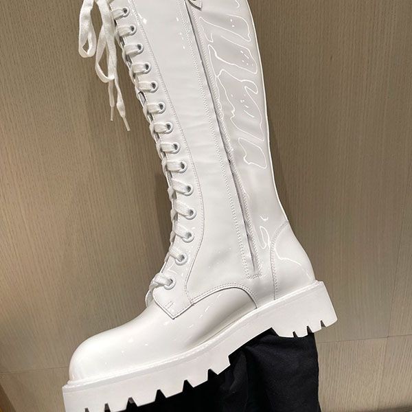 大人気！ルイヴィトン フラットハイブーツ 偽物 vus05521N級品