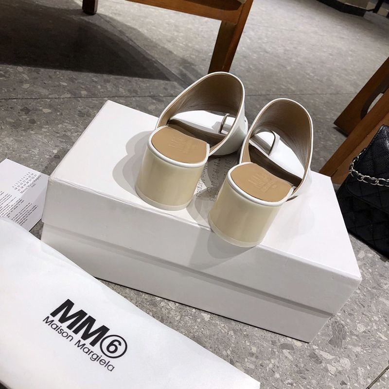 欲しい♡超限定♪メゾン マルジェラ 偽物 6 ロゴ ヒール ミュールサンダル ナッパレザー Mas56079品質保証